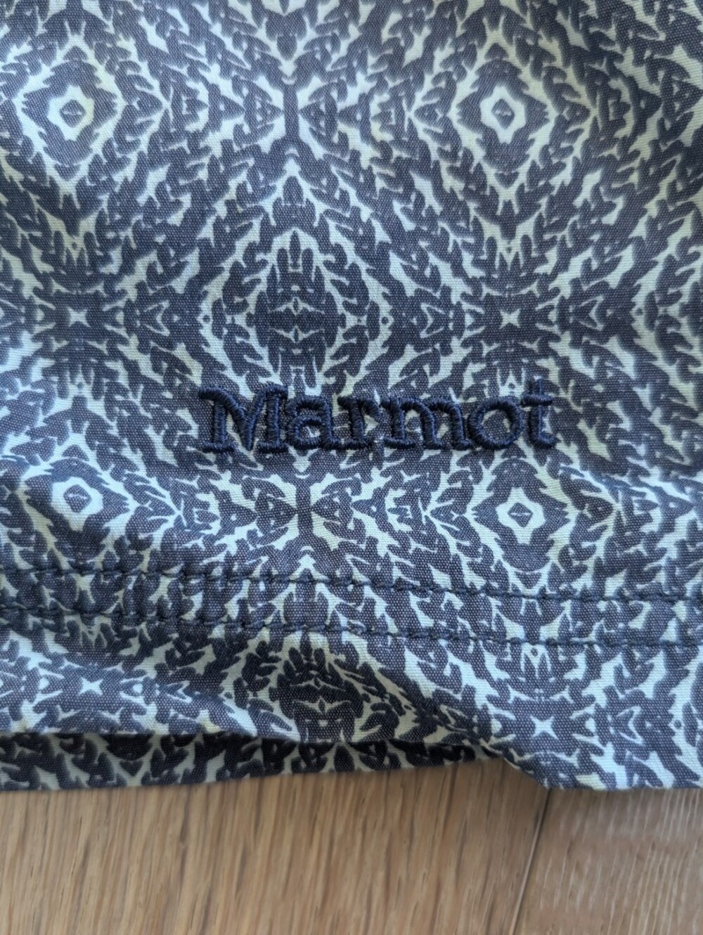 EUC Marmot Ginny Shorts, Sz 4 - Picture 4 of 9